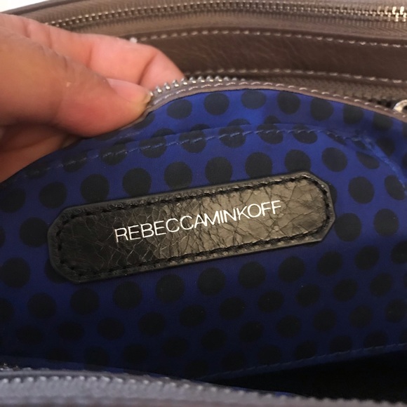 Super Cute Rebecca  Minkoff Crossbody Bag♥️♥️♥️ - Picture 5 of 8